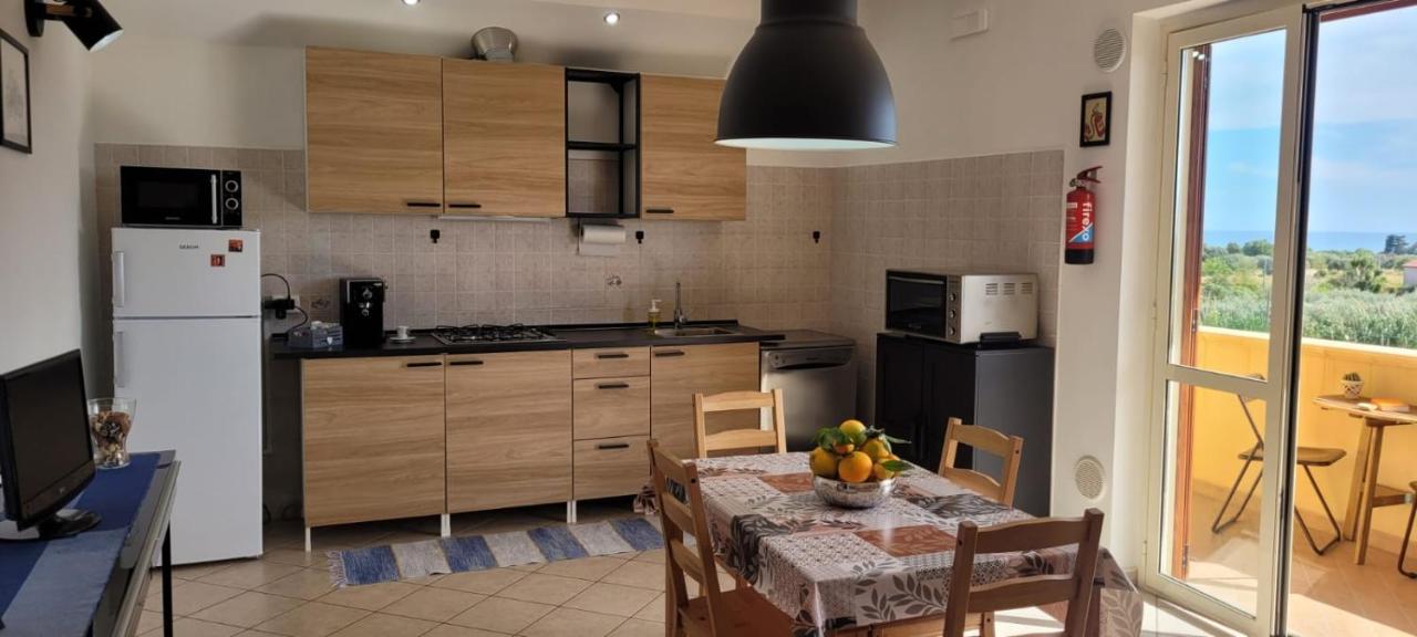 Degli Angioini Holiday Home Каулонія Марина Екстер'єр фото