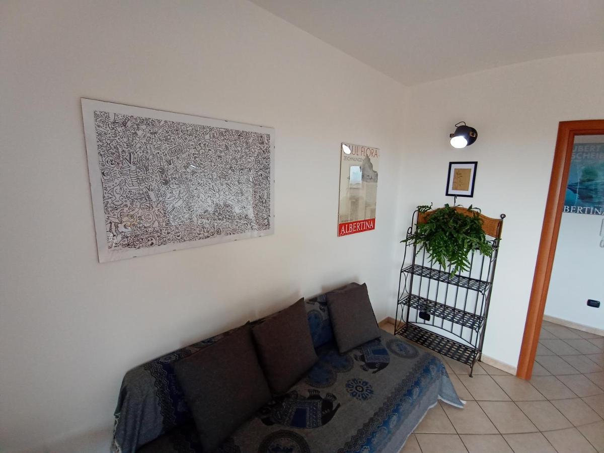 Degli Angioini Holiday Home Каулонія Марина Екстер'єр фото