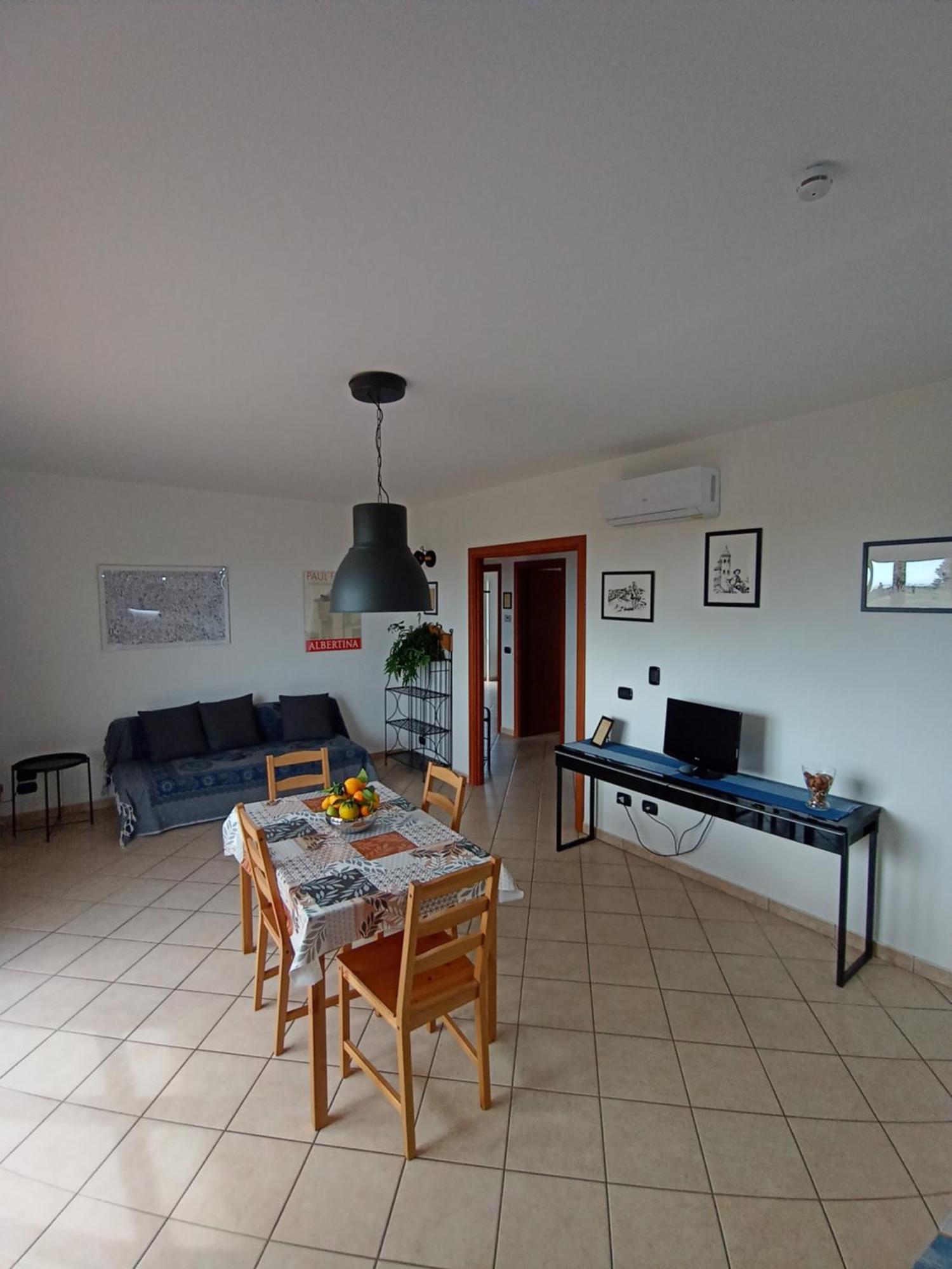 Degli Angioini Holiday Home Каулонія Марина Екстер'єр фото